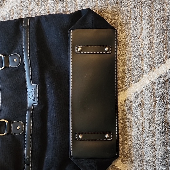 Anne Klein Black Tote Bag - Picture 10 of 12